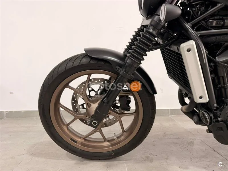 Honda CMX 1100 Rebel – Vista 9