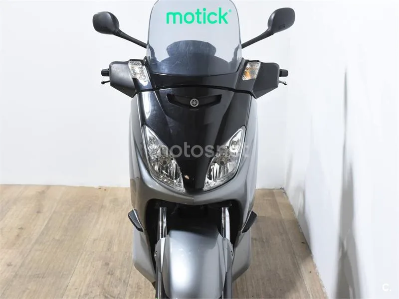 Yamaha XMAX 250 – Vista 11