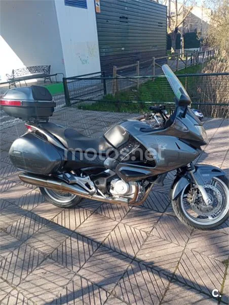 Honda NT 700 Deauville – Vista 3