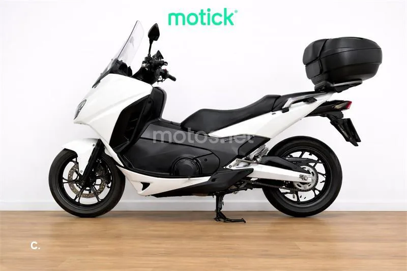 Honda Integra – Vista 6