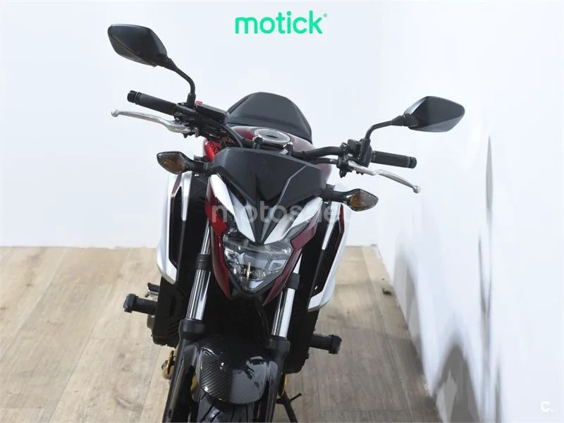 Honda CB 650 F – Vista 11