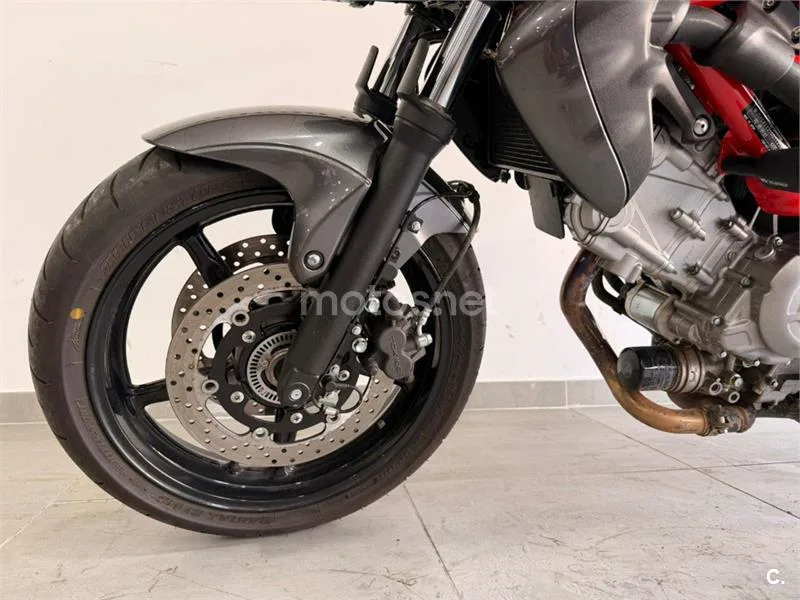 Suzuki SV 650 – Vista 9