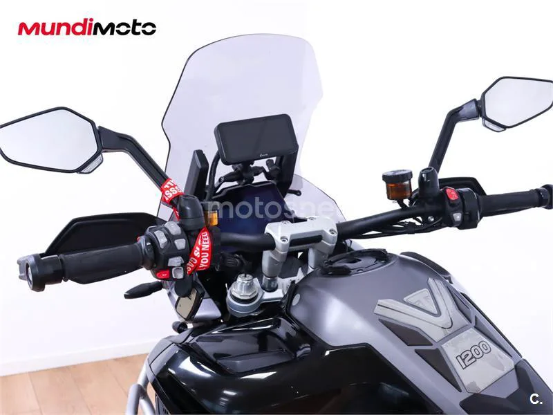 Triumph Tiger 1200 GT – Vista 11