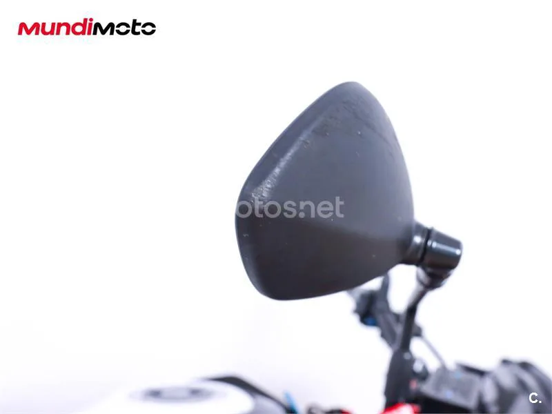Suzuki GSX-S750 – Vista 18