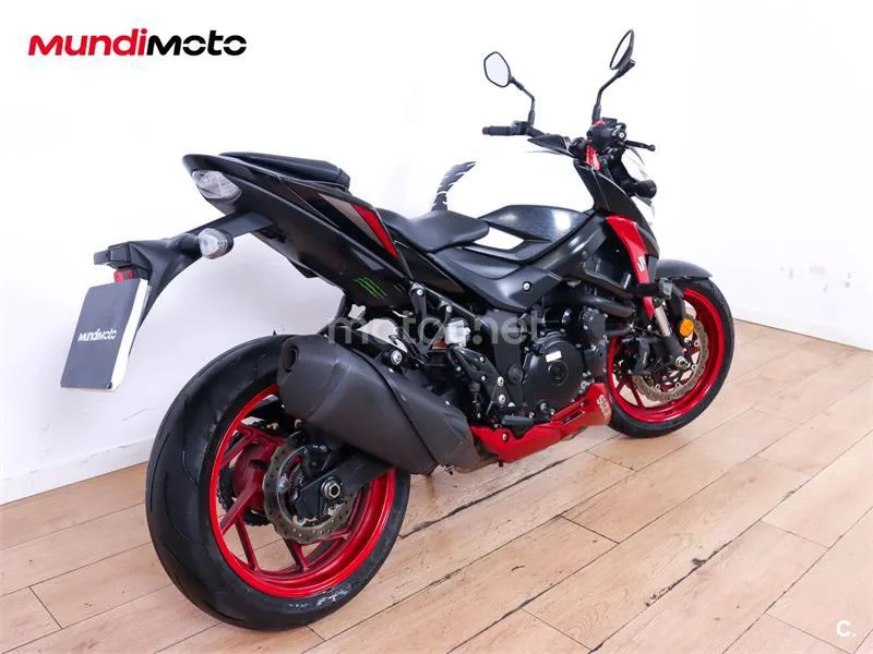 Suzuki GSX-S750 – Vista 3