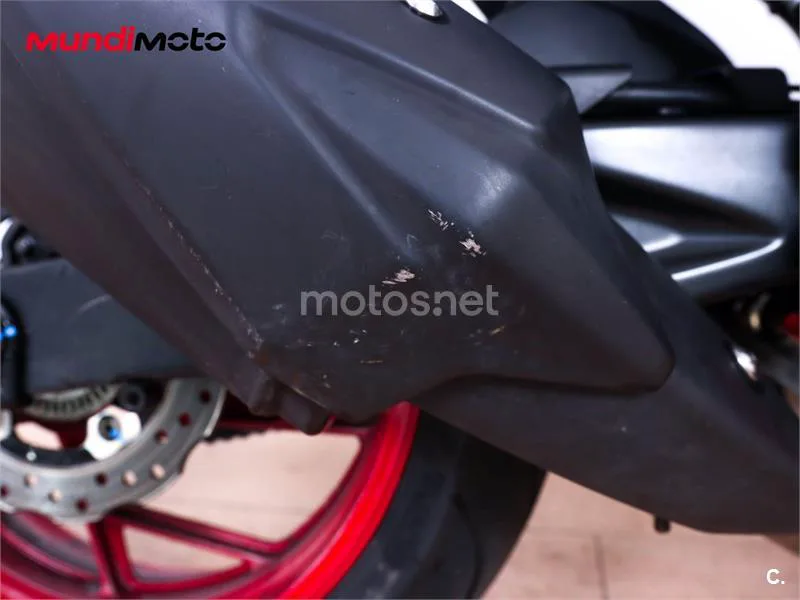 Suzuki GSX-S750 – Vista 21