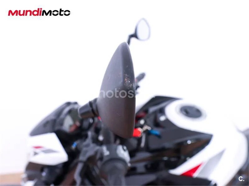 Suzuki GSX-S750 – Vista 24