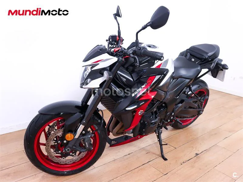 Suzuki GSX-S750 – Vista 7