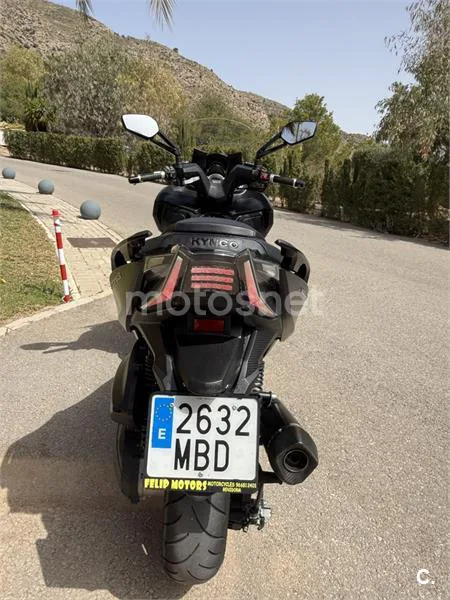 Kymco Xciting S 400 – Vista 3
