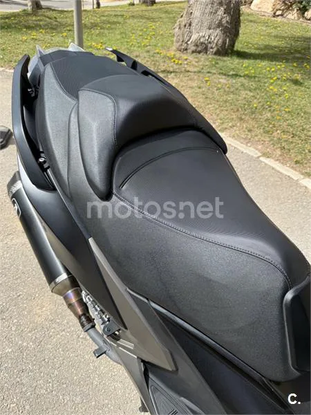 Kymco Xciting S 400 – Vista 8