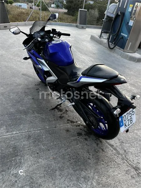 Yamaha R3 – Vista 3