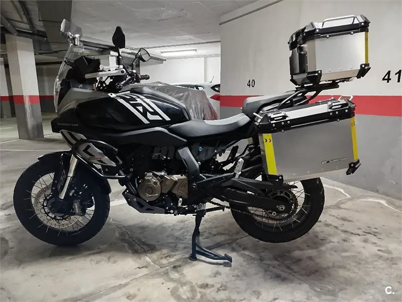 QJ Motor SRT 600 SX – Vista 4