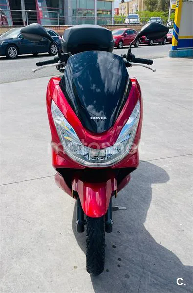 Honda PCX 125 – Vista 6