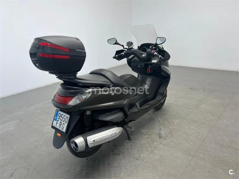 Yamaha Majesty 400 – Vista 8