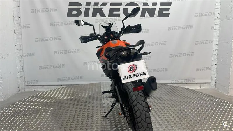 KTM 390 – Vista 7