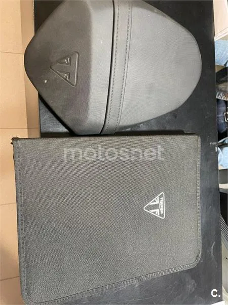 Triumph Street Triple 765 – Vista 15