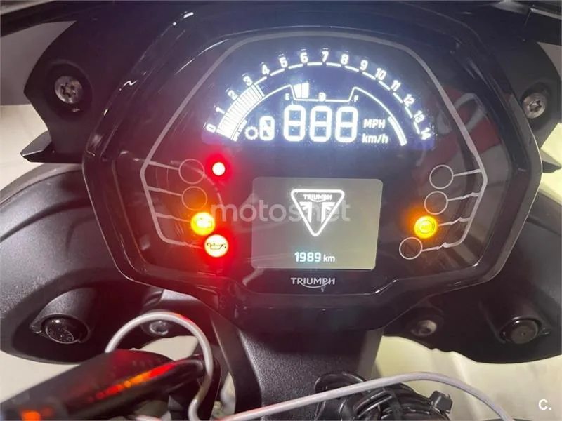 Triumph Street Triple 765 – Vista 10