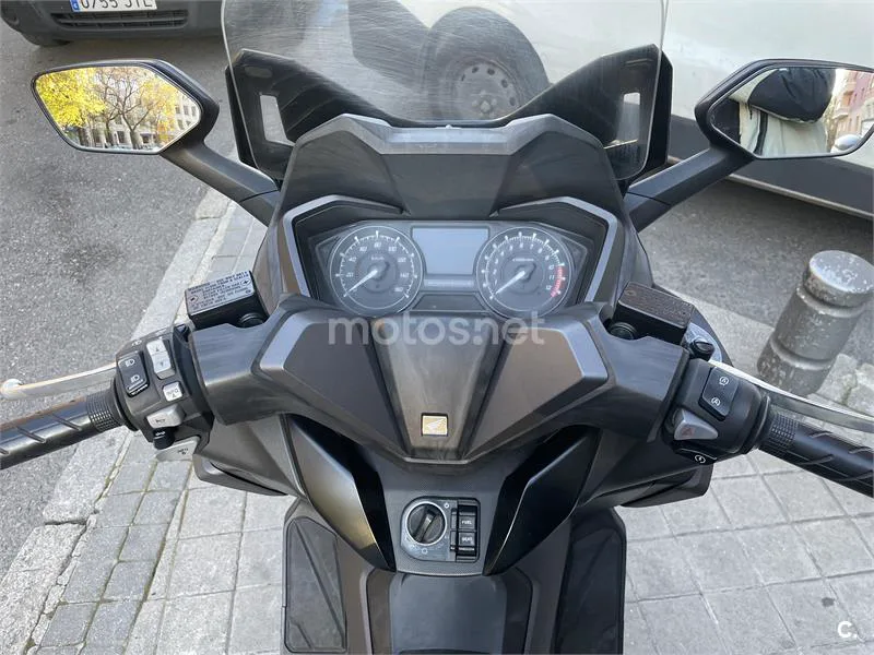 Honda Forza 125 – Vista 3