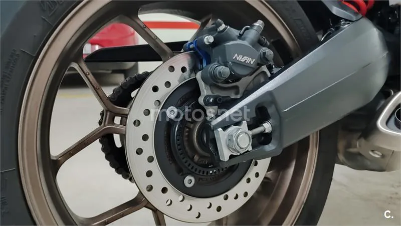 Honda CB 650 R – Vista 3