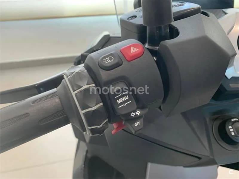 BMW C 400 X – Vista 7