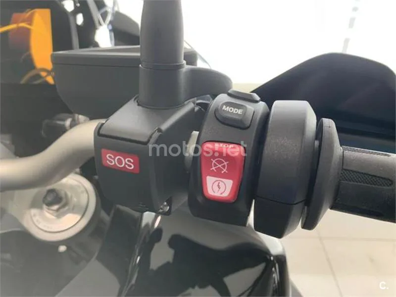 BMW F 900 GS – Vista 8
