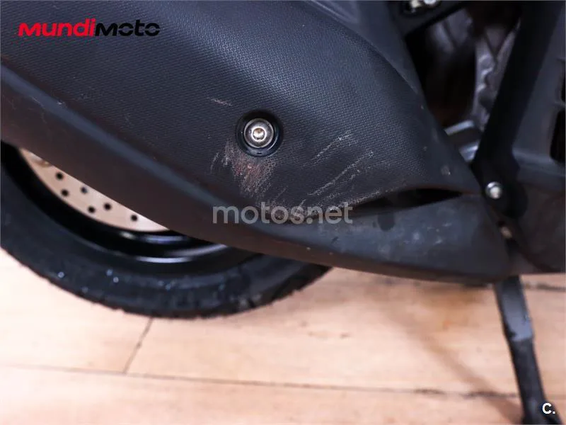 Yamaha Tricity 125 – Vista 16