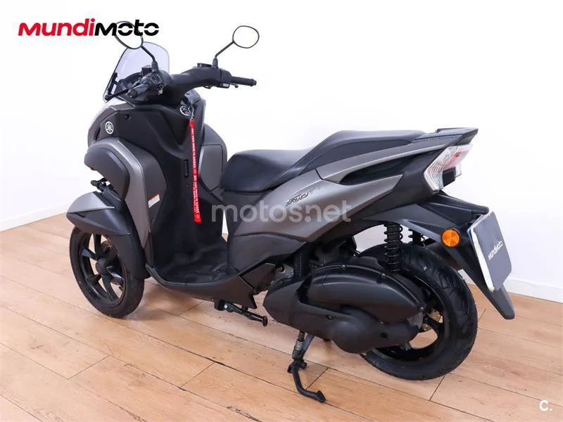 Yamaha Tricity 125 – Vista 8