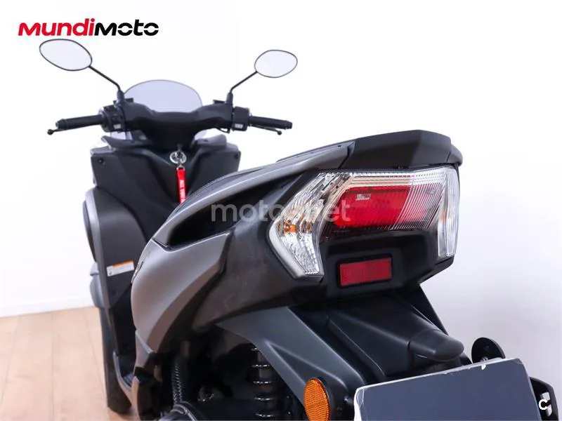 Yamaha Tricity 125 – Vista 9