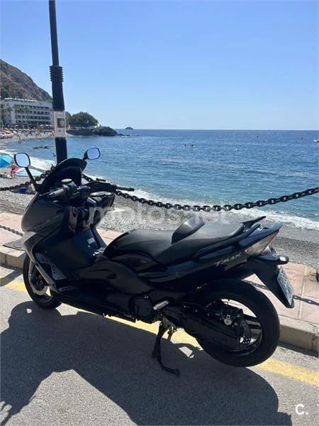Yamaha TMAX 500 – Vista 4