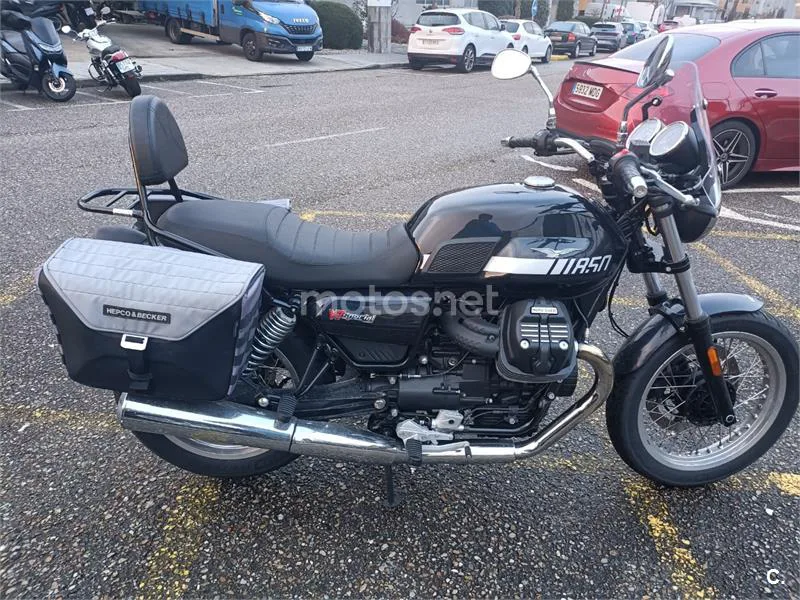 Moto Guzzi V7 - Vista 7