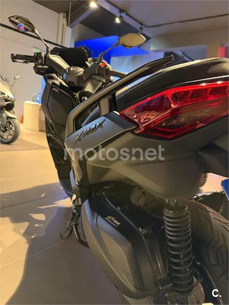 Yamaha XMAX 300 – Vista 3