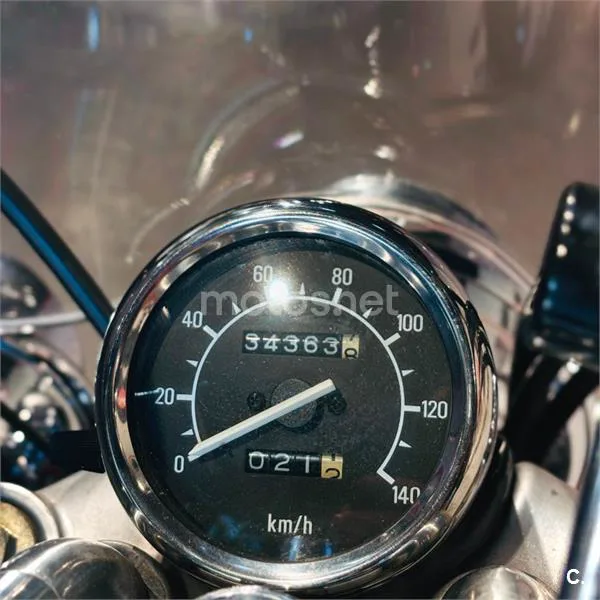 Yamaha XV 250 Virago – Vista 8