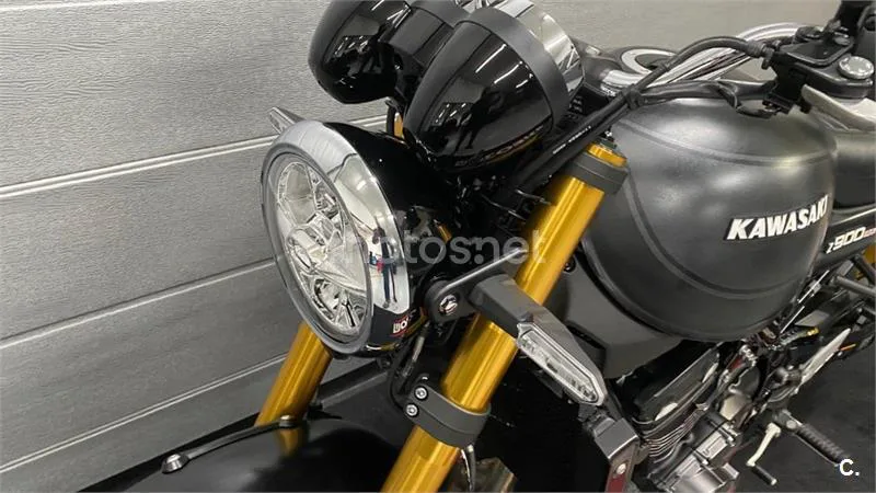 Kawasaki Z900RS - Vista 14