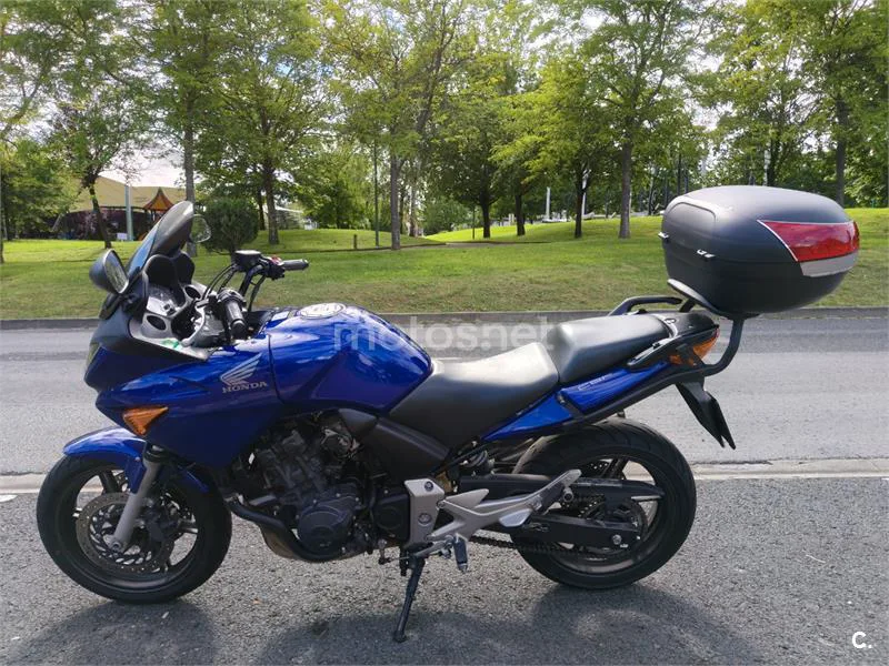 Honda CBF 600 S – Vista 4