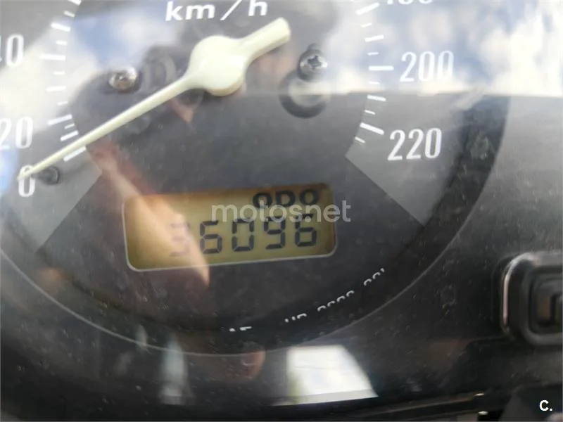 Honda CBF 600 S – Vista 8