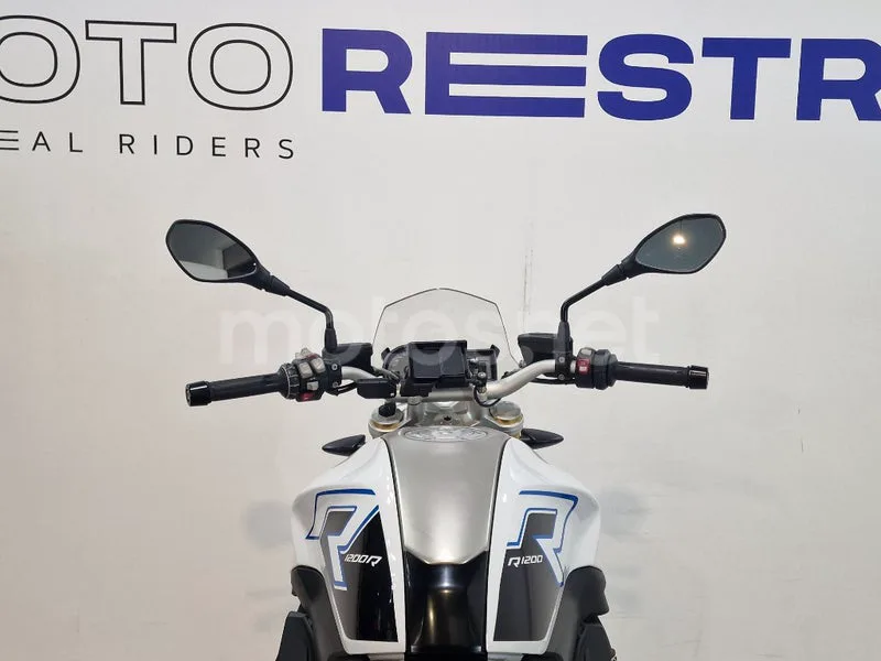 BMW R 1200 R – Vista 11