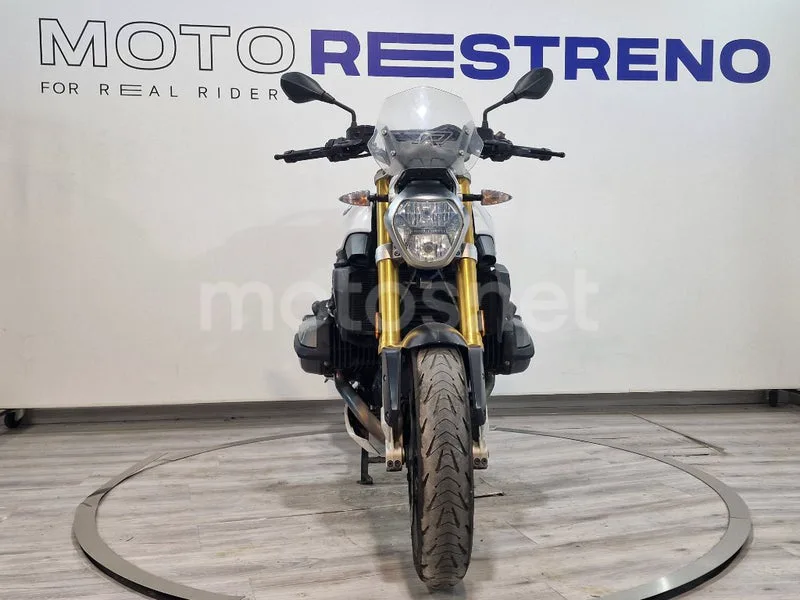 BMW R 1200 R – Vista 4