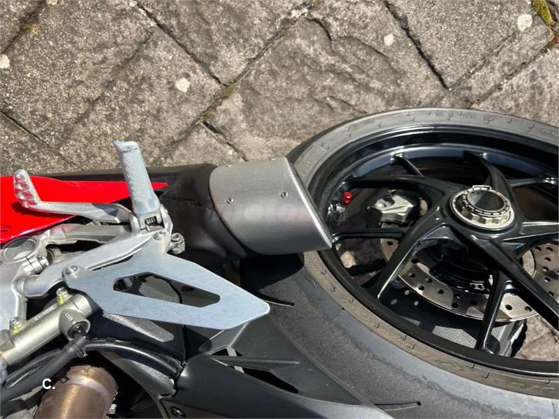 Ducati Panigale V2 – Vista 7
