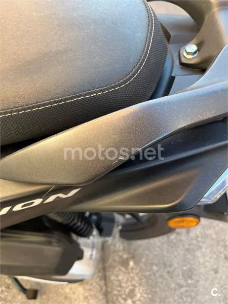 Honda Vision 110 – Vista 2