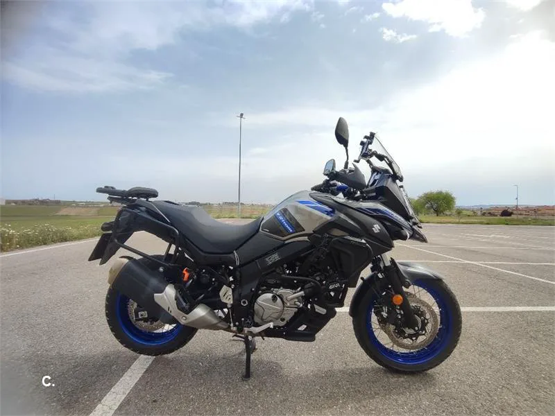 Suzuki V-Strom 650 XT – Vista 2