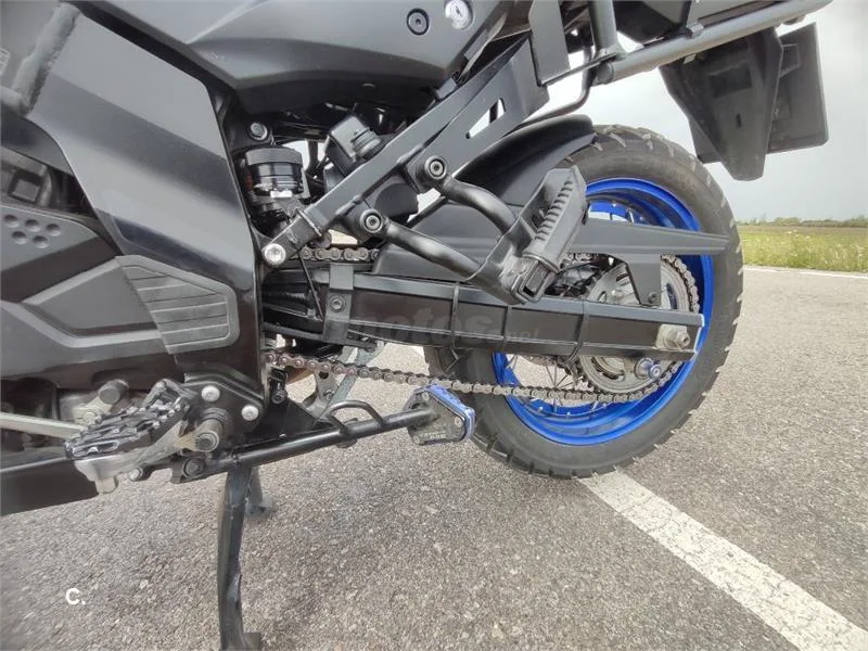 Suzuki V-Strom 650 XT – Vista 7