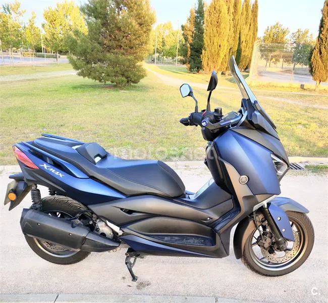 Yamaha XMAX 300 – Vista 15