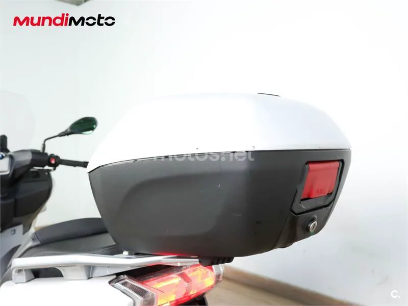 BMW C 400 GT – Vista 18