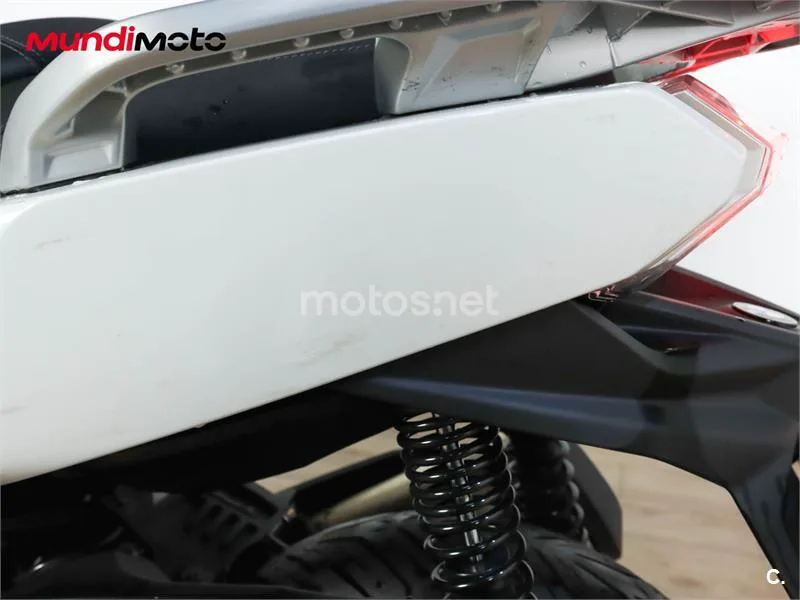 BMW C 400 GT – Vista 19