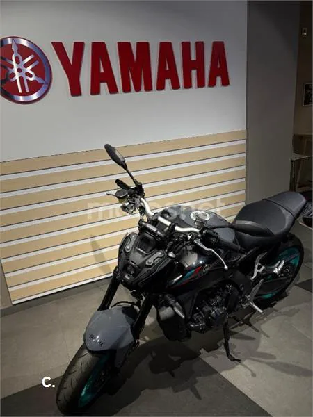Yamaha MT-09 – Vista 6