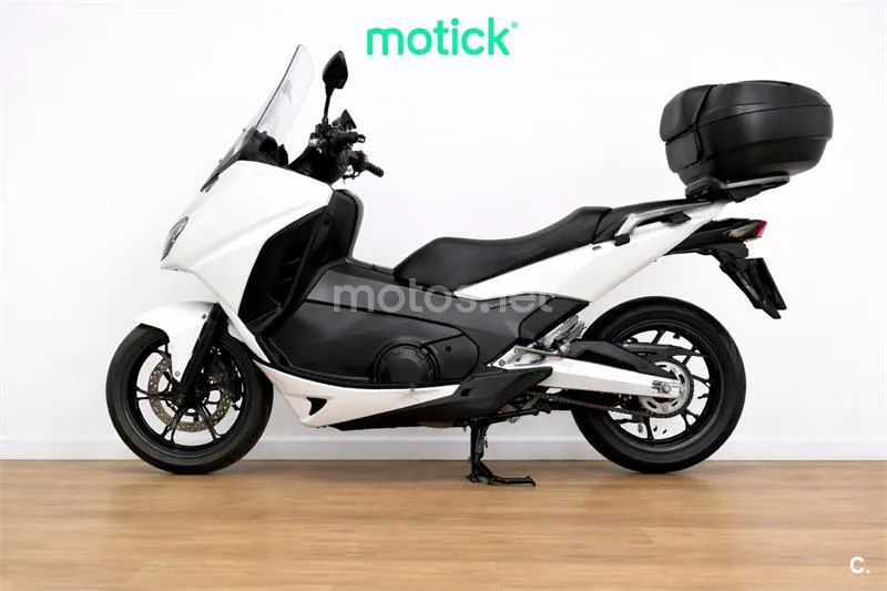 Honda Integra – Vista 6