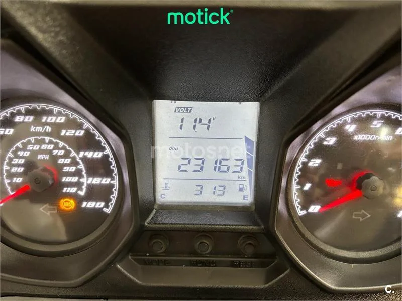Kymco Super Dink 350 – Vista 5