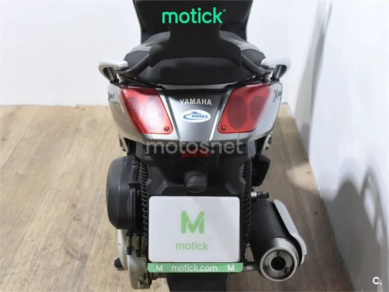 Yamaha XMAX 250 – Vista 6