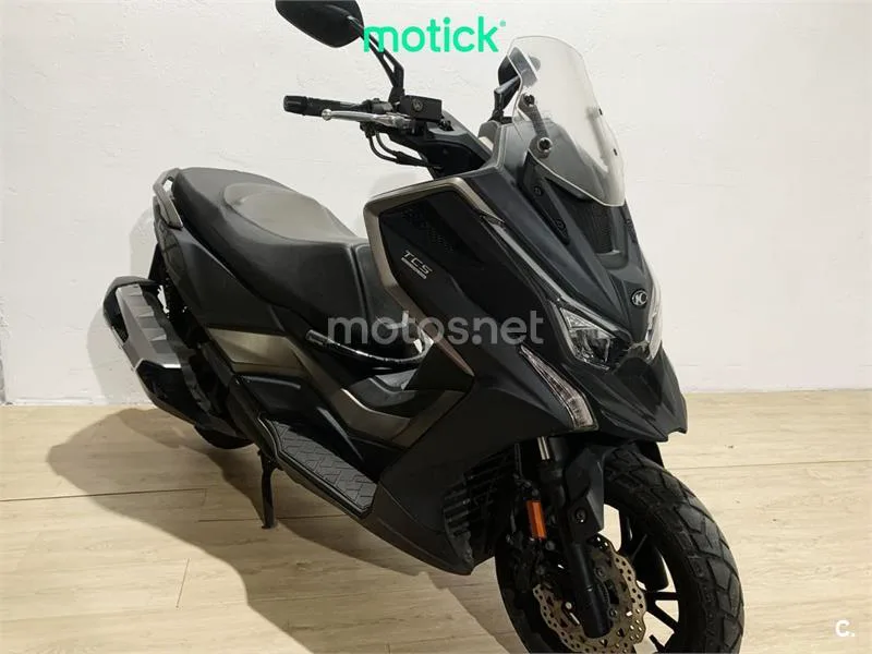 Kymco DTX 350 – Vista 8