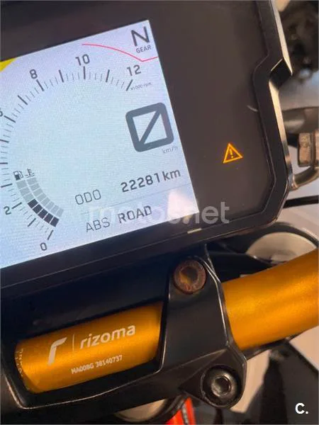 KTM 125 – Vista 5